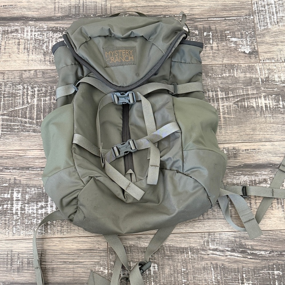 Mystery Ranch Gallagator ‘Folliage’ Green Backpack